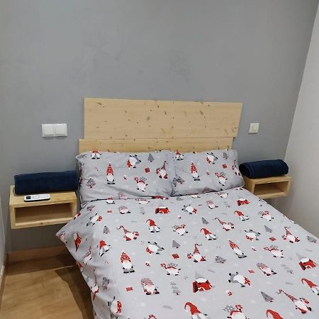 Centrico Apartamento Con Patio Madrid Eksteriør billede