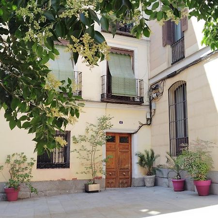 Centrico Apartamento Con Patio Madrid Eksteriør billede