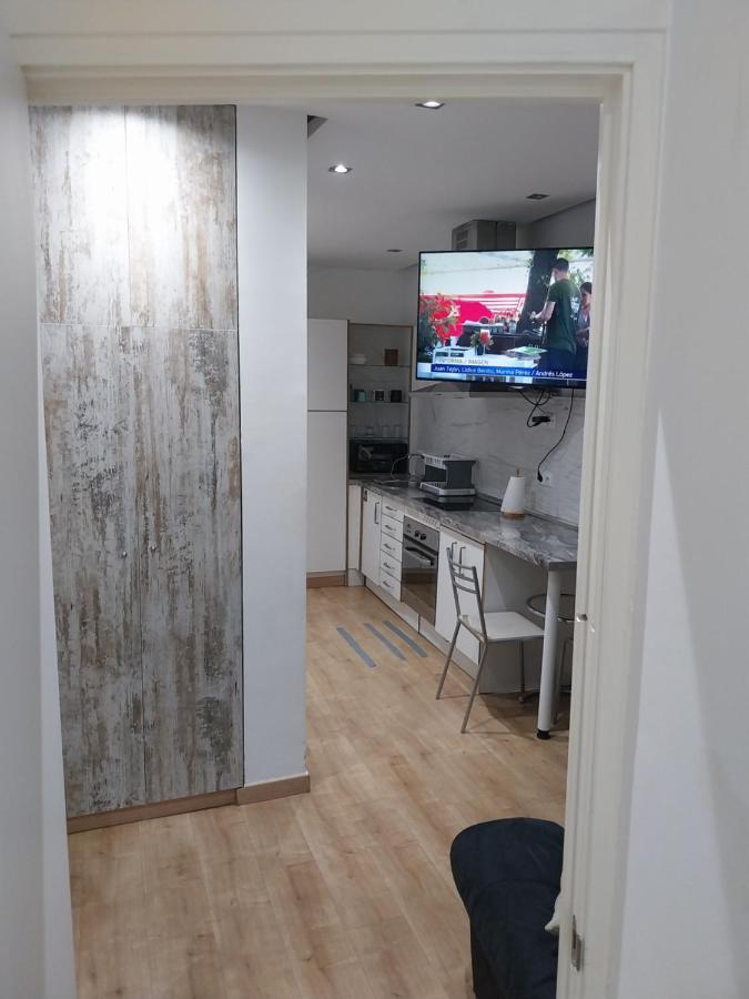 Centrico Apartamento Con Patio Madrid Eksteriør billede