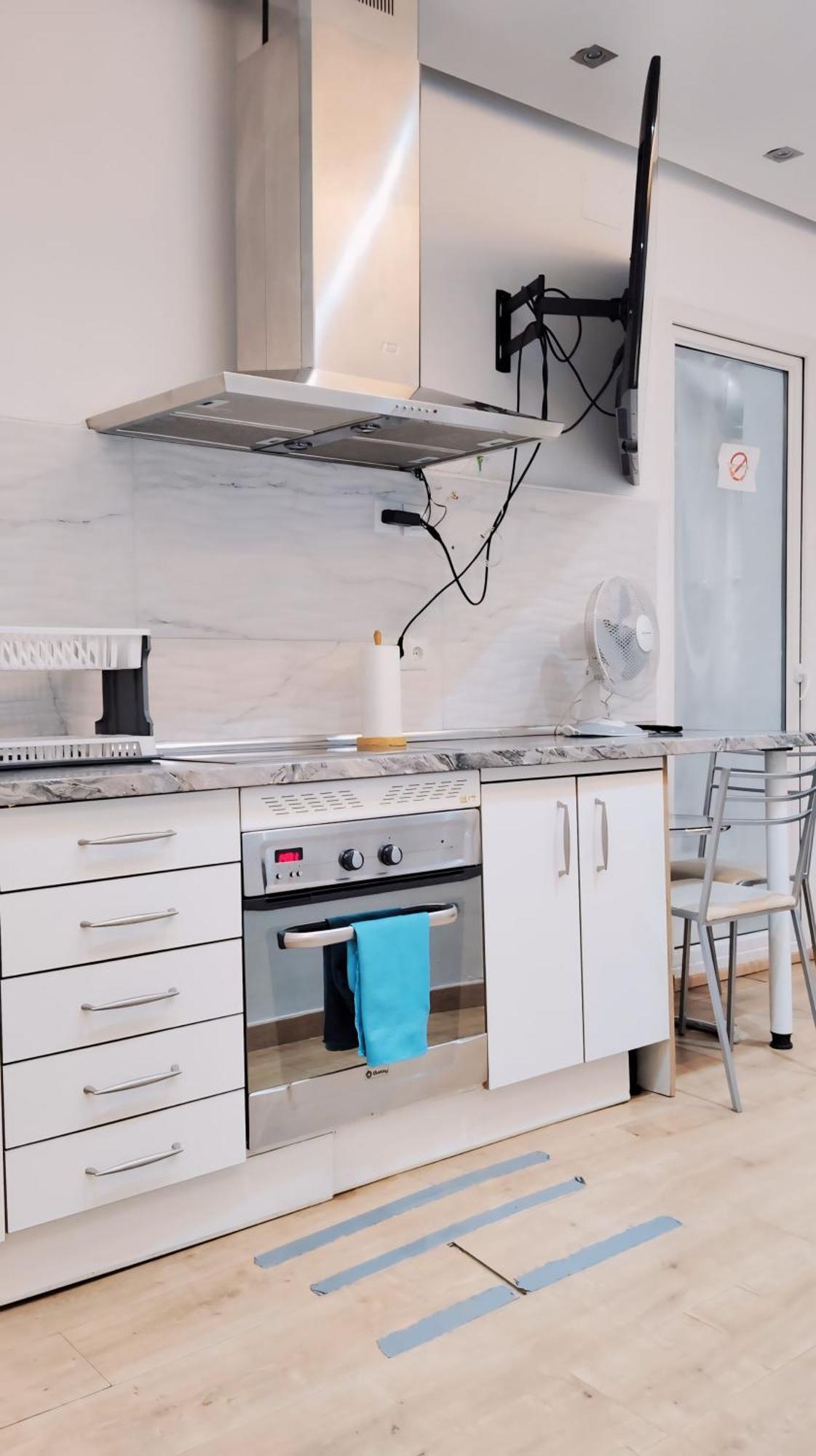 Centrico Apartamento Con Patio Madrid Eksteriør billede