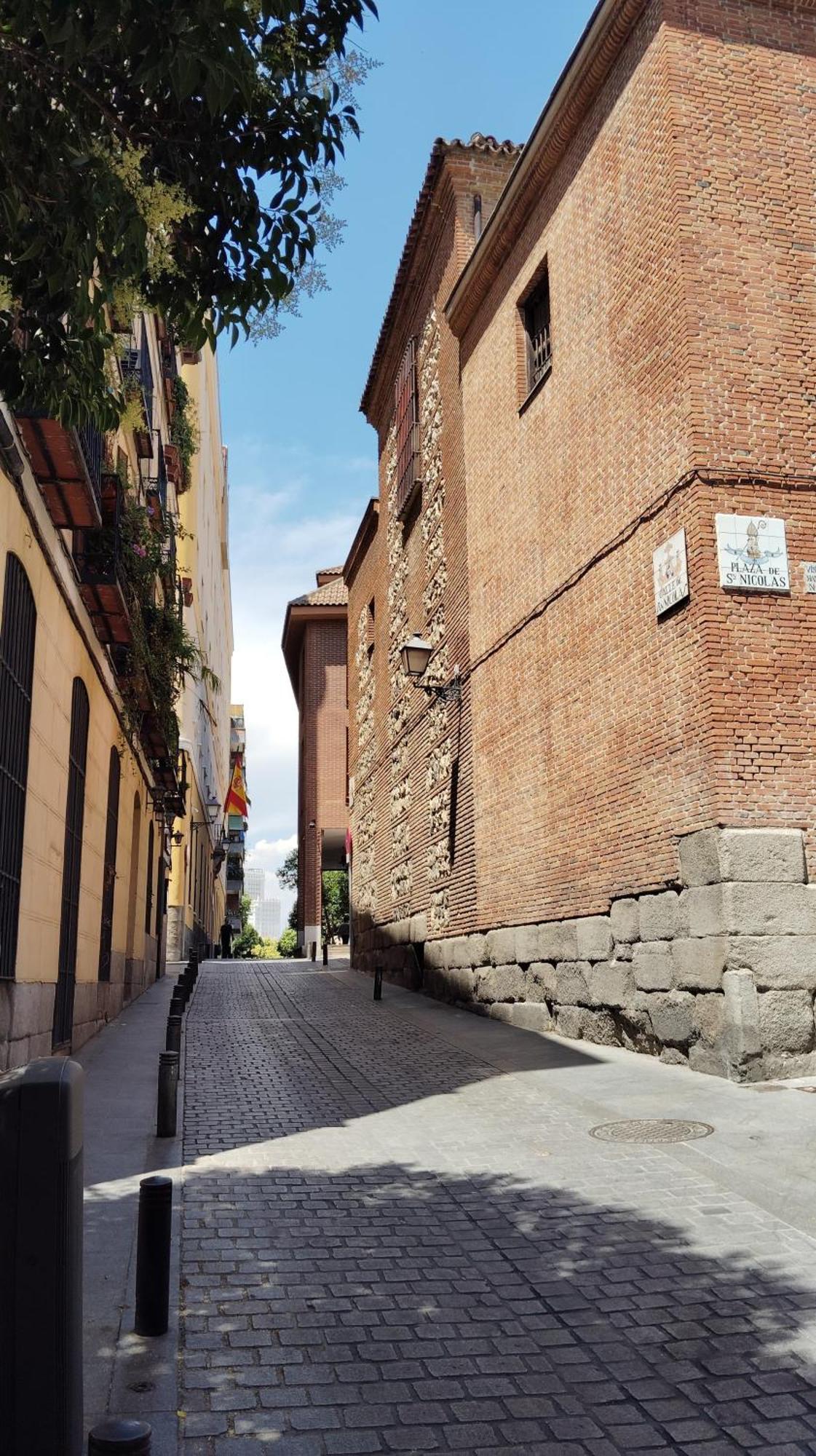 Centrico Apartamento Con Patio Madrid Eksteriør billede